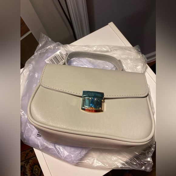 Cheeks Hand bag - Picture 2 of 8